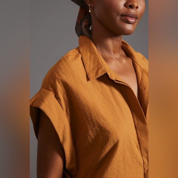 Maeve Side Slit Tunic - Picture 2 of 9